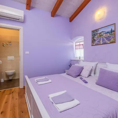 Σπίτι διακοπών Awesome In Pula With Wifi Πούλα