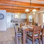 Lovely Home In Pula With Sauna *