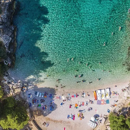 Awesome In Pula With Wifi *