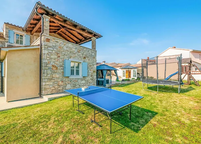 Awesome In With Wifi * Пула